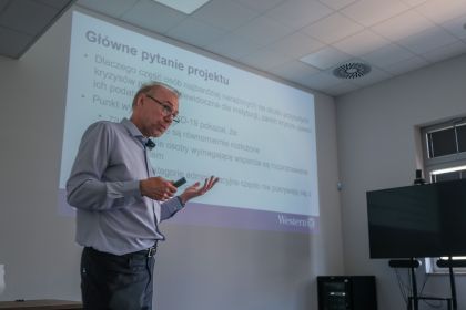 Link: O nieoczywistych ścieżkach kariery, zdrowiu populacji i drodze do Białegostoku - w ramach Futuri Seminars