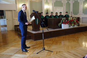 Absolwenci farmacji UMB uroczyście odebrali dyplomy Absolwenci farmacji UMB uroczyście odebrali dyplomy
