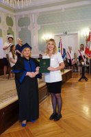 Ponad 300 absolwentów pielęgniarstwa, położnictwa i fizjoterapii UMB odebrało dziś uroczyście dyplomy Ponad 300 absolwentów pielęgniarstwa, położnictwa i fizjoterapii UMB odebrało dziś uroczyście dyplomy