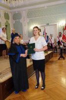 Ponad 300 absolwentów pielęgniarstwa, położnictwa i fizjoterapii UMB odebrało dziś uroczyście dyplomy Ponad 300 absolwentów pielęgniarstwa, położnictwa i fizjoterapii UMB odebrało dziś uroczyście dyplomy