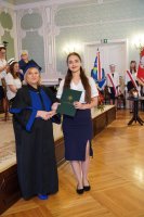 Ponad 300 absolwentów pielęgniarstwa, położnictwa i fizjoterapii UMB odebrało dziś uroczyście dyplomy Ponad 300 absolwentów pielęgniarstwa, położnictwa i fizjoterapii UMB odebrało dziś uroczyście dyplomy