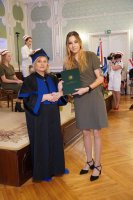 Ponad 300 absolwentów pielęgniarstwa, położnictwa i fizjoterapii UMB odebrało dziś uroczyście dyplomy Ponad 300 absolwentów pielęgniarstwa, położnictwa i fizjoterapii UMB odebrało dziś uroczyście dyplomy