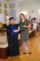 Ponad 300 absolwentów pielęgniarstwa, położnictwa i fizjoterapii UMB odebrało dziś uroczyście dyplomy Ponad 300 absolwentów pielęgniarstwa, położnictwa i fizjoterapii UMB odebrało dziś uroczyście dyplomy