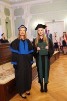 Ponad 300 absolwentów pielęgniarstwa, położnictwa i fizjoterapii UMB odebrało dziś uroczyście dyplomy Ponad 300 absolwentów pielęgniarstwa, położnictwa i fizjoterapii UMB odebrało dziś uroczyście dyplomy