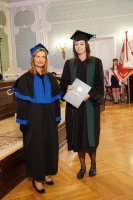 Ponad 300 absolwentów pielęgniarstwa, położnictwa i fizjoterapii UMB odebrało dziś uroczyście dyplomy Ponad 300 absolwentów pielęgniarstwa, położnictwa i fizjoterapii UMB odebrało dziś uroczyście dyplomy