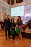 Ponad 300 absolwentów pielęgniarstwa, położnictwa i fizjoterapii UMB odebrało dziś uroczyście dyplomy Ponad 300 absolwentów pielęgniarstwa, położnictwa i fizjoterapii UMB odebrało dziś uroczyście dyplomy