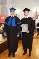 Ponad 300 absolwentów pielęgniarstwa, położnictwa i fizjoterapii UMB odebrało dziś uroczyście dyplomy Ponad 300 absolwentów pielęgniarstwa, położnictwa i fizjoterapii UMB odebrało dziś uroczyście dyplomy