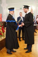 Ponad 300 absolwentów pielęgniarstwa, położnictwa i fizjoterapii UMB odebrało dziś uroczyście dyplomy Ponad 300 absolwentów pielęgniarstwa, położnictwa i fizjoterapii UMB odebrało dziś uroczyście dyplomy