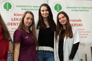 UMB na Targach Edukacyjnych w II Liceum Ogólnokształcącym w Białymstoku
