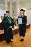 Absolwenci Farmacji UMB 2024 odebrali dyplomy Absolwenci Farmacji UMB 2024 odebrali dyplomy