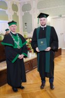 Absolwenci Farmacji UMB 2024 odebrali dyplomy Absolwenci Farmacji UMB 2024 odebrali dyplomy