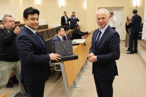 Delegacja z Uzbekistanu w UMB