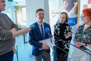 Muzyka na łagodzenie bólu w UDSK Muzyka na łagodzenie bólu w UDSK