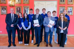 Wsparcie przyszłych ratowników medycznych - umowa z ZSTiO w Białymstoku Wsparcie przyszłych ratowników medycznych - umowa z ZSTiO w Białymstoku