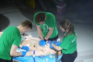 Studenci Wydziału Lekarskiego najlepsi na zawodach symulacji medycznych w Rydze Studenci Wydziału Lekarskiego najlepsi na zawodach symulacji medycznych w Rydze