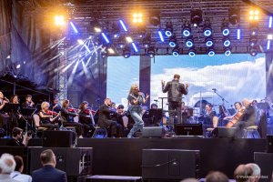 Ośrodek Badań Populacyjnych UMB i prof. Tomasz Hirnle z nagrodą Urbi Meritus Ośrodek Badań Populacyjnych UMB i prof. Tomasz Hirnle z nagrodą Urbi Meritus