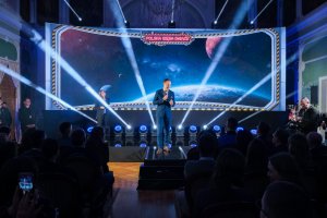 Kosmos inspiracji. Wizyta polskiego astronauty dr. Sławosza Uznańskiego-Wiśniewskiego w UMB Kosmos inspiracji. Wizyta polskiego astronauty dr. Sławosza Uznańskiego-Wiśniewskiego w UMB