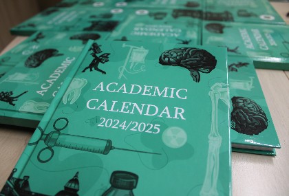 Link: Come to collect your student Calendar!