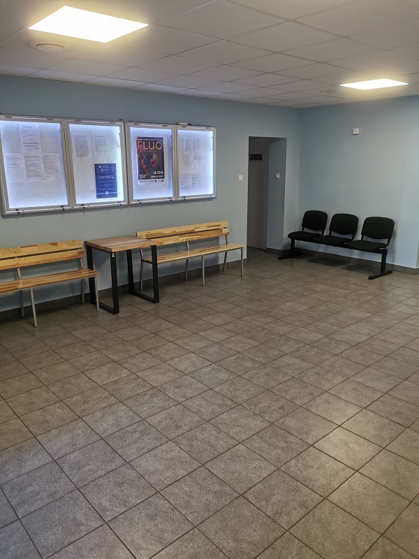 Opis alternatywny znajduje się w treści